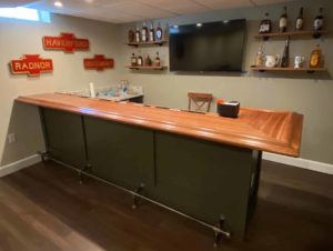 Solid Mahogany Home Bar Top.