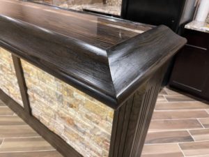 Red Oak Chicago Bar Rail Molding Closeup.