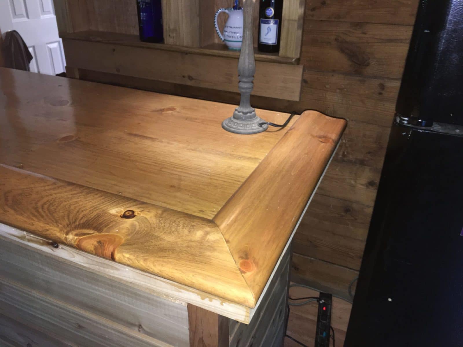 BR450 Knotty Pine Bar Rail Molding. Hardwoods Incorporated