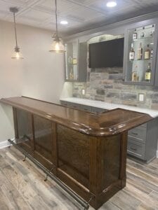 Lovely solid oak home bar.